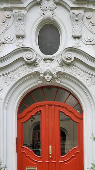 Rotes Portal in Friedenau Bild, ein Portal in Friedenau